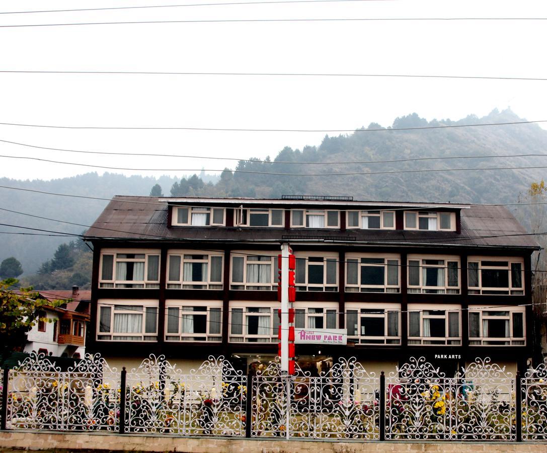 Hotel New Park At Dal Lake Srīnagar Exterior foto
